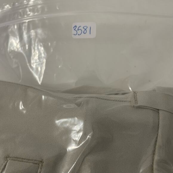 Lululemon Commission Pant‎ Slim 30" *Warpstreme Silverstone - Picture 5 of 5